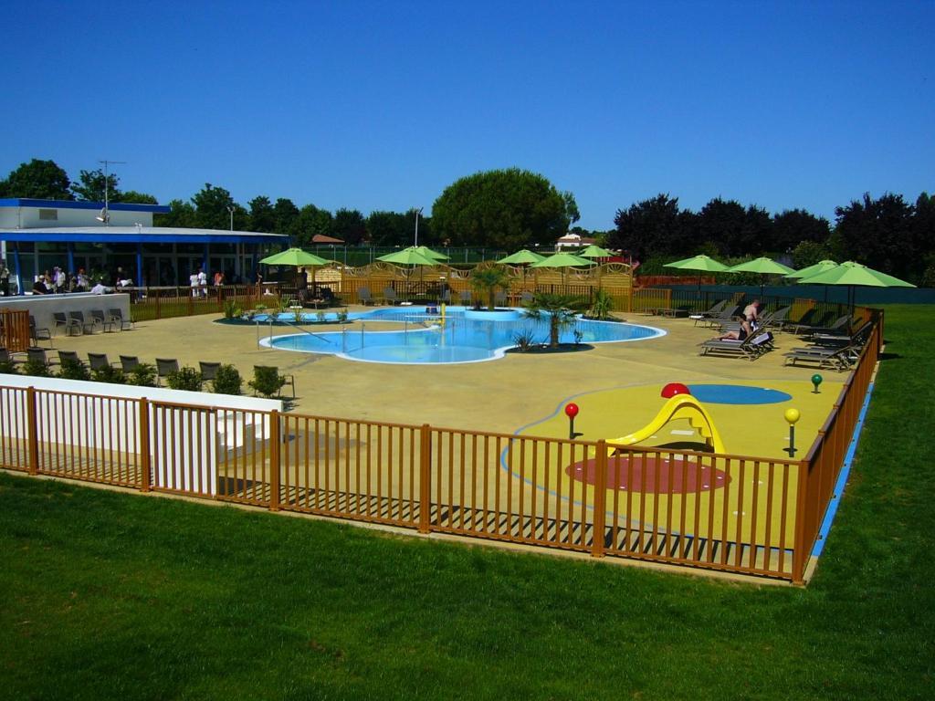 Aparthotel Azureva Vendee Ocean 2*